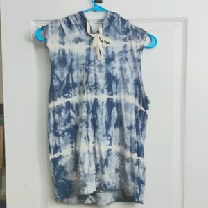 Tie die sleeveless hoody